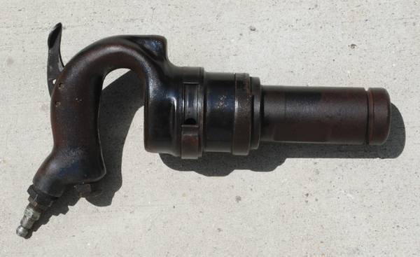 Vintage Cleveland Tool Co. The Cleco Pneumatic Chipping Hammer 1