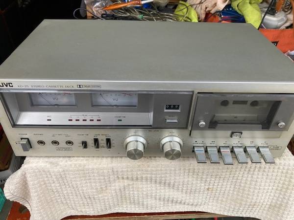 JVC KD-25 Cassette Deck 1