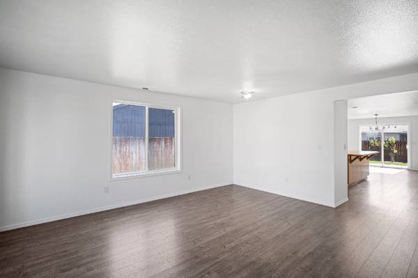 $1850.00 / 3br - 1368ft2 - Quincy Home for Rent63845969255937123