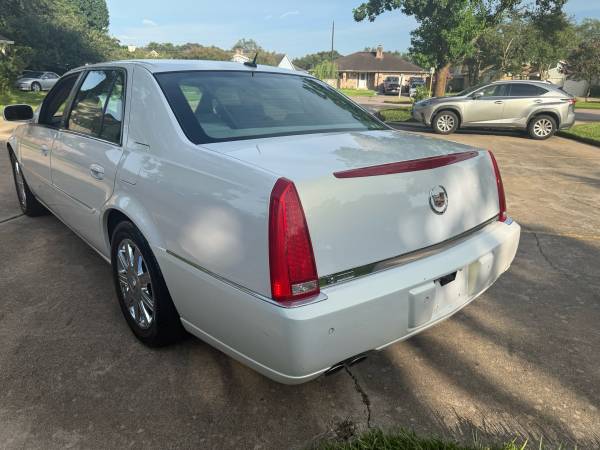 2006 CADILLAC DTS LUXURY - $3,450 (Houston)63617061089537124
