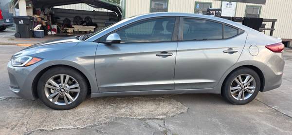 2018 Hyundai Elantra SEL - $7,70063470429144961123