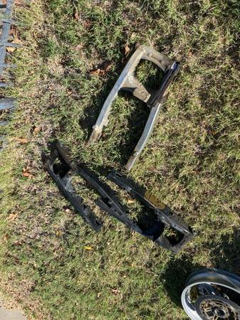 Suzuki sv650 swing arm 1