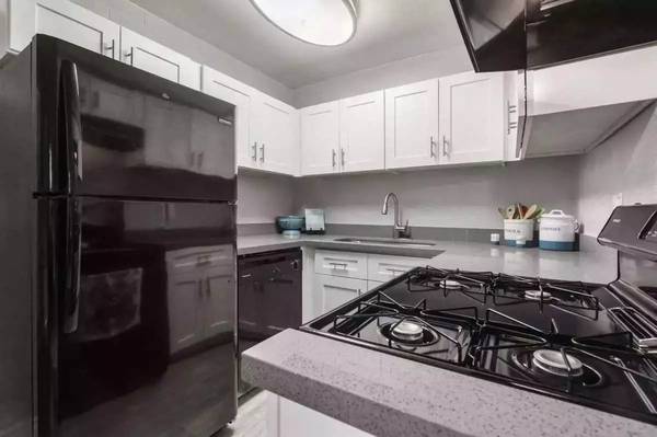 $1,399 / 2br - 840ft2 - Apartment Rentals. Find the perfect place near you! (Phoenix)64024823638018124