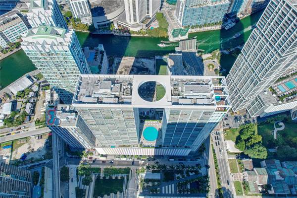 $3,200 / 1br - 740ft2 - 500 Brickell Large 1 Bedroom Unit with All inclusive (Brickell)64051002284801124