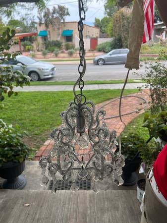 SMALL CHANDELIER 1
