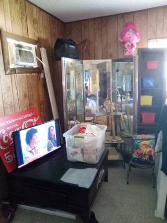 $600 / 1br - Room or Camper for rent (Jacksonville)63377772875265124