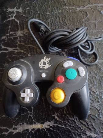 NINTENDO GAMECUBE ÒRIGINAL SMASH BROS CONTROLLER 1