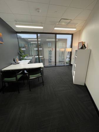 $1,650 🚀 Move-In Ready Office Space – Utilities, Internet & Admin Support63796304483585120