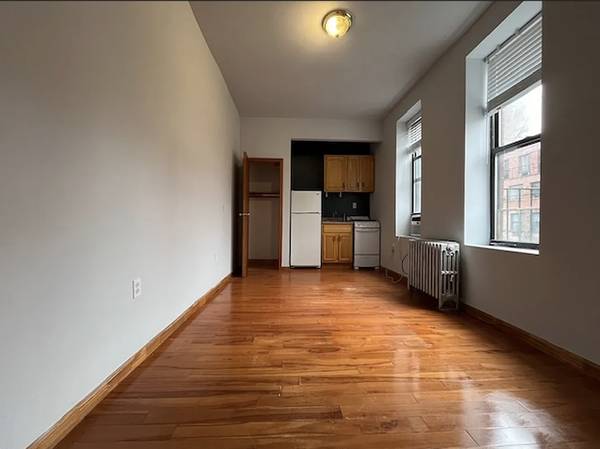 $2,145 Estudio perfecto en Hell's Kitchen (Midtown West)63854288423811120