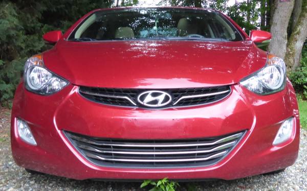 2012 Hyundia Elaantra Limited - $7,800 (Renton Highlands)63624377130371123