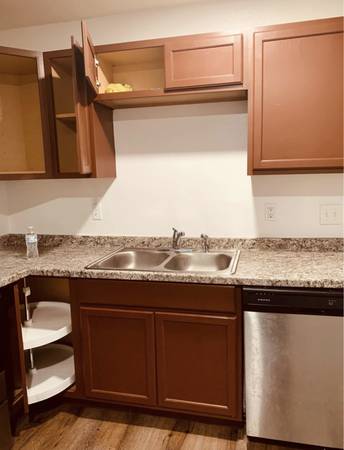 $850 / 2br - Cozy 2B/1b near everything (Killeen)63806811512195123