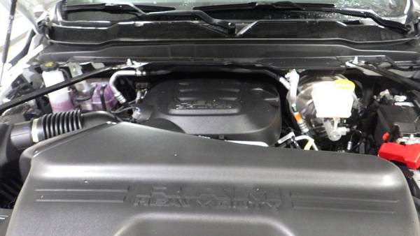 2024 RAM 2500 TRADESMAN CREW CAB 4X4 - $37,900 (SAM'S RIVERSIDE DES MOINES, IA)63613817586051121