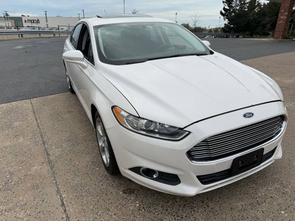 2013 ford fusion. Título limpio listo para obtener placas. - $6,500 (Silver spring)63616439725699122
