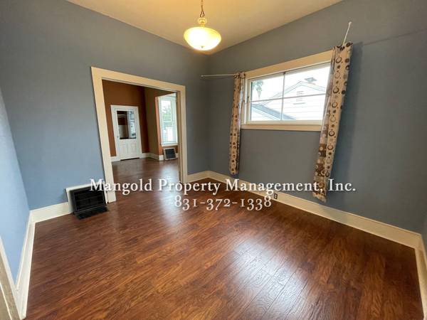 $3,850 / 3br - 1450ft2 - Beautiful Victorian Style 3-Bedroom Home Centrally Located in Monterey (Monterey)64009498599170122