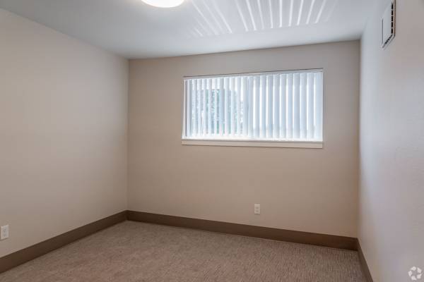 $1,327 / 1br - 592ft2 - ✨Cougar Creek Apartments Has Move In Specials.. APPLY NOW!!!✨ (Hazel Dell)63672601185667122