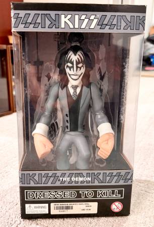 KISS Dressed to Kill Gene Simmons Demon Action Figure Collectable 2003 1