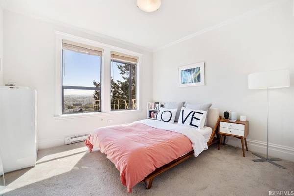 $2,800 / 1br - 615ft2 - Welcome home to 2211 California Street #407! Just steps from vibrant F (San Francisco)64023717784961123