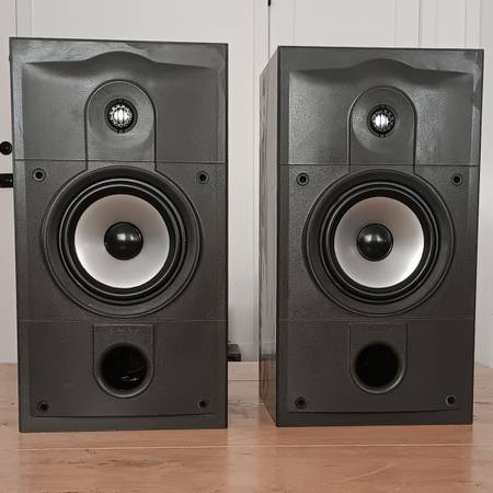 Energy Connoisseur Speakers 1