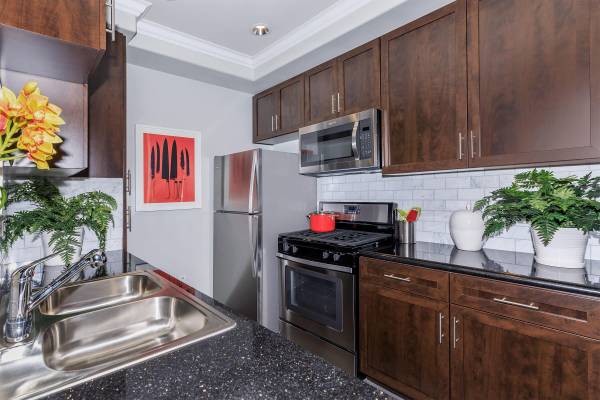 $2,419 / 1br - 684ft2 - Built-in Microwave, Dishwasher, 1 BD (1026 S Broadway, Los Angeles, CA)63998005283458123