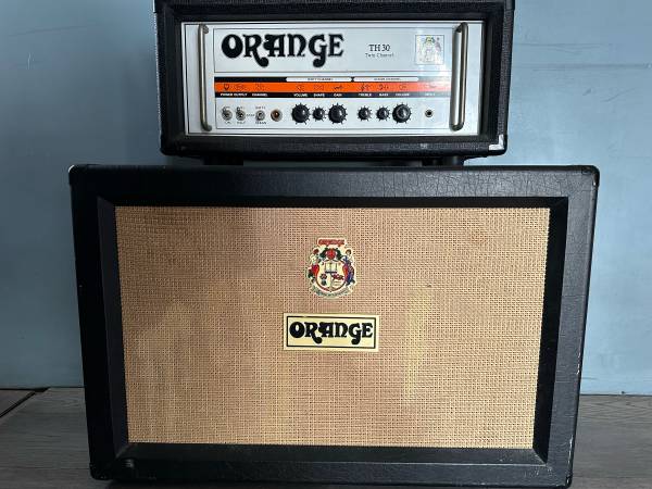 Orange TH30 & 2x12 amp 1