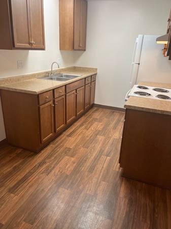 $1,695 / 1hab - 750ft2 - Arriba, 1 hab, 1 baño, Apartamento disponible mediados de septiembre. (San Ysidro)63663940387457122