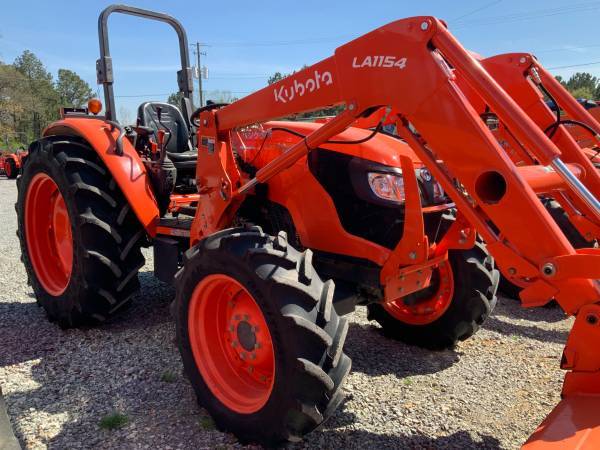 Kubota M7060 - 4x4 con cargador - $35,900 (Vincent)62918241778690124