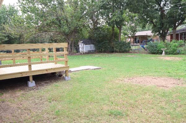 $1400.00 / 3br - 1453ft2 - $1400/month Fully remodeled dog-friendly 3/1 home with fenced yard63982125828866124