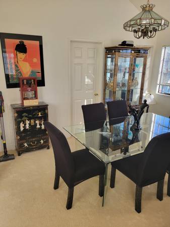 Habitación amueblada de $1,200 con baño privado en casa de 4 dormitorios (fairfield / vacaville)63667905764355122