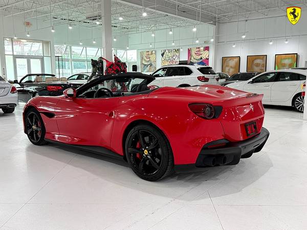 This 2023 Ferrari Portofino M 1000 MILES  Convertible is still availab - $199,999 (Auto Gallery buy sell trade consignment)63480083400833122