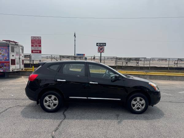 2011 Nissan Rogue - $3,900 (dueño original)63470615479809122