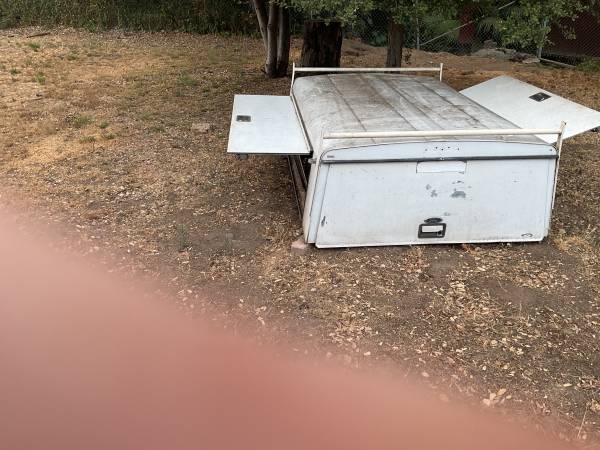 Utility camper shell 1