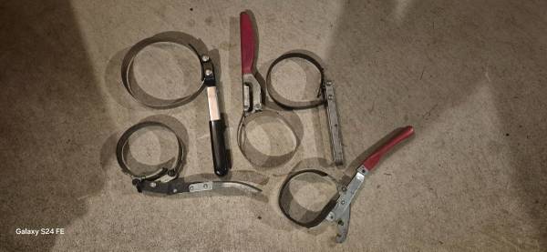 Oil Filter Wrenchs (5) 1