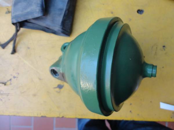 Accumulator for Maserati Indy 1