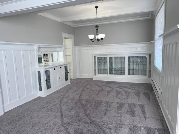 $1,535 / 1br - 635ft2 - Walk-in-Closets, Built-in-Cabinetry with Glass Cabinet Doors, Balcony (Stadium District)63688586357121121