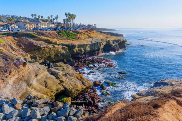 $2,795 / 2br - 🍁FALL SPECIALS!! FIRST MONTH FREE!🍁 (La Jolla/UTC/San Diego)63998603394818120