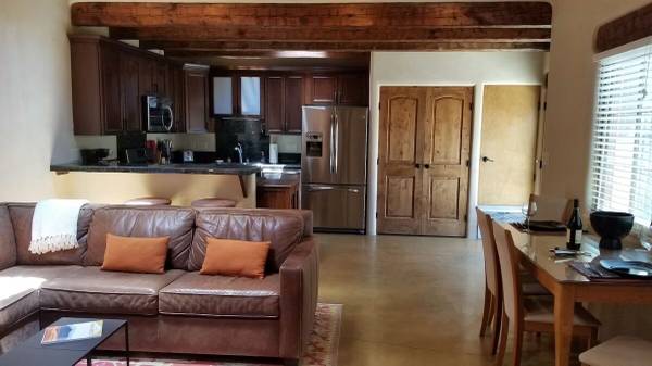 $200 / 1br - 835ft2 - So Close! Perfect Southwest Casita 3 Blocks Plaza, 2 to O'Keeffe - Cas63806118310659124