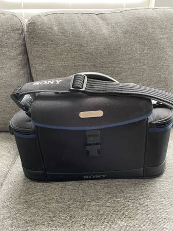 SONY Handyman Camera Camcorder Carrying Case 1