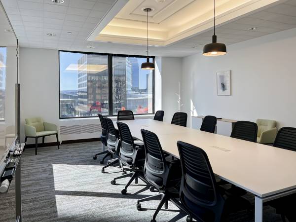 $279 Travel For Work? Try Office Membership!63985941620866123
