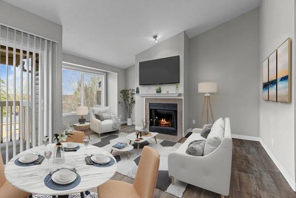 $1,995 / 2br - 910ft2 - Cerca de parques, solárium, patio privado o balcón (Mountlake Terrace)63808084218113120