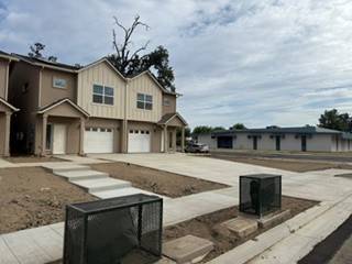 ROOMMATES WANTED - FULLY FURNISHED NEW TOWNHOMES 1