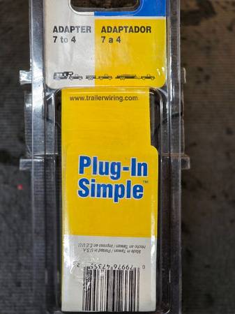 TRAILER PLUG  ADAPTER 1