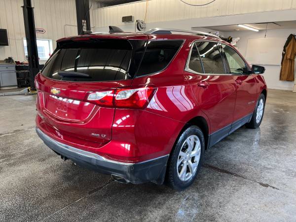 ** 2020 CHEVROLET EQUINOX LT FWD 4DR SUV w/ 2LT ** - $8,995 (CAMBRIDGE)63470071830019123
