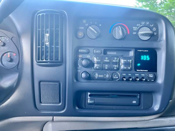 1999 Chevrolet Express Gray Conversion - Photo 4
