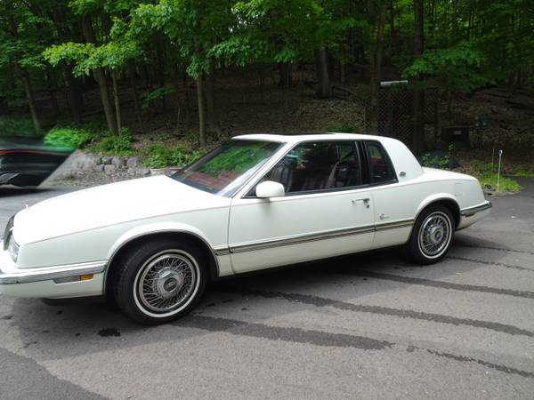 1989 Buick Riviera - $4,000 (Orono)63470066483971121