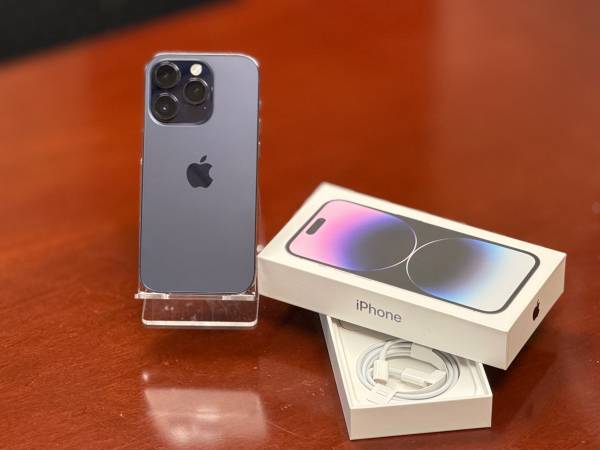 Unlocked Apple iPhone 14 Pro 256GB 1