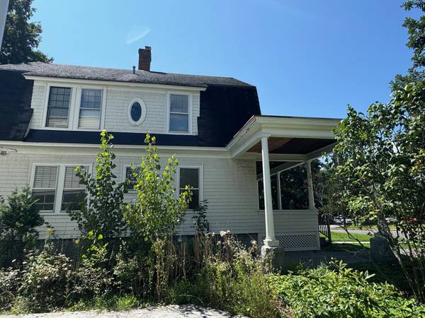 $549,000 / 4br - 2288ft2 - Vt College Neighborhood Historic Home with in-law apt (Montpelier)63976979540994121