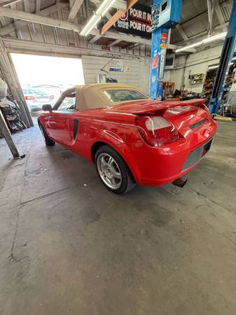 2000 Toyota MR2 Spyder TRD Pack - $11,200 (Redwood City)63486880907521122
