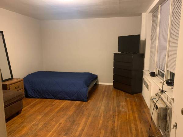 $532 / 3br - Fully Furnished Bedroom – Bills + Internet Covered 📶 (Simi Valley, CA)63800253816835120