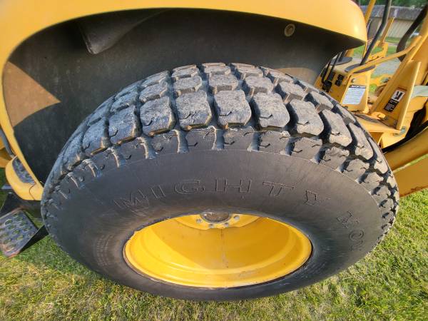 Pre Emission John Deere 110 Backhoe Loader - $34,900 (Portage)63470635037699124