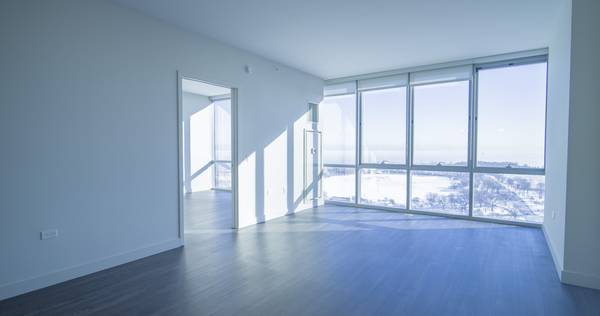 $2,280 / 1br - 789ft2 - Awesome 1 bed with in unit washer/dryer, hw floors, and ss appliances (Uptown)63898984581122123